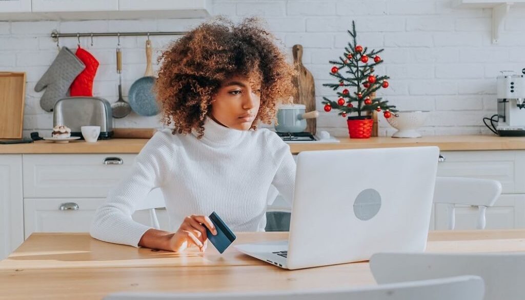 holiday budget shopping